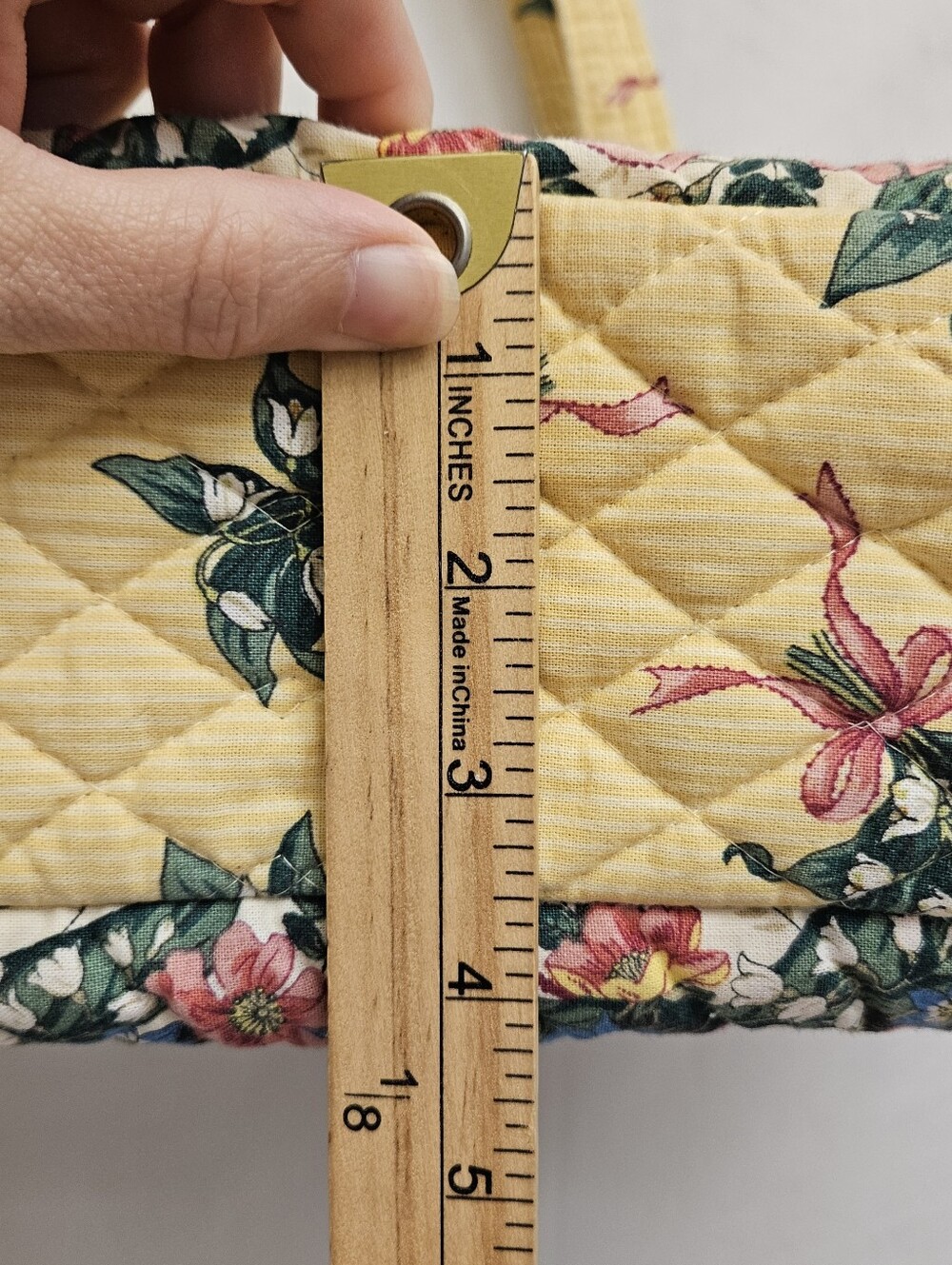 Vera Bradley Villager Hope Lily of the Valley Yellow Quilted Floral Tote Bag Vtg - Picture 13 of 16